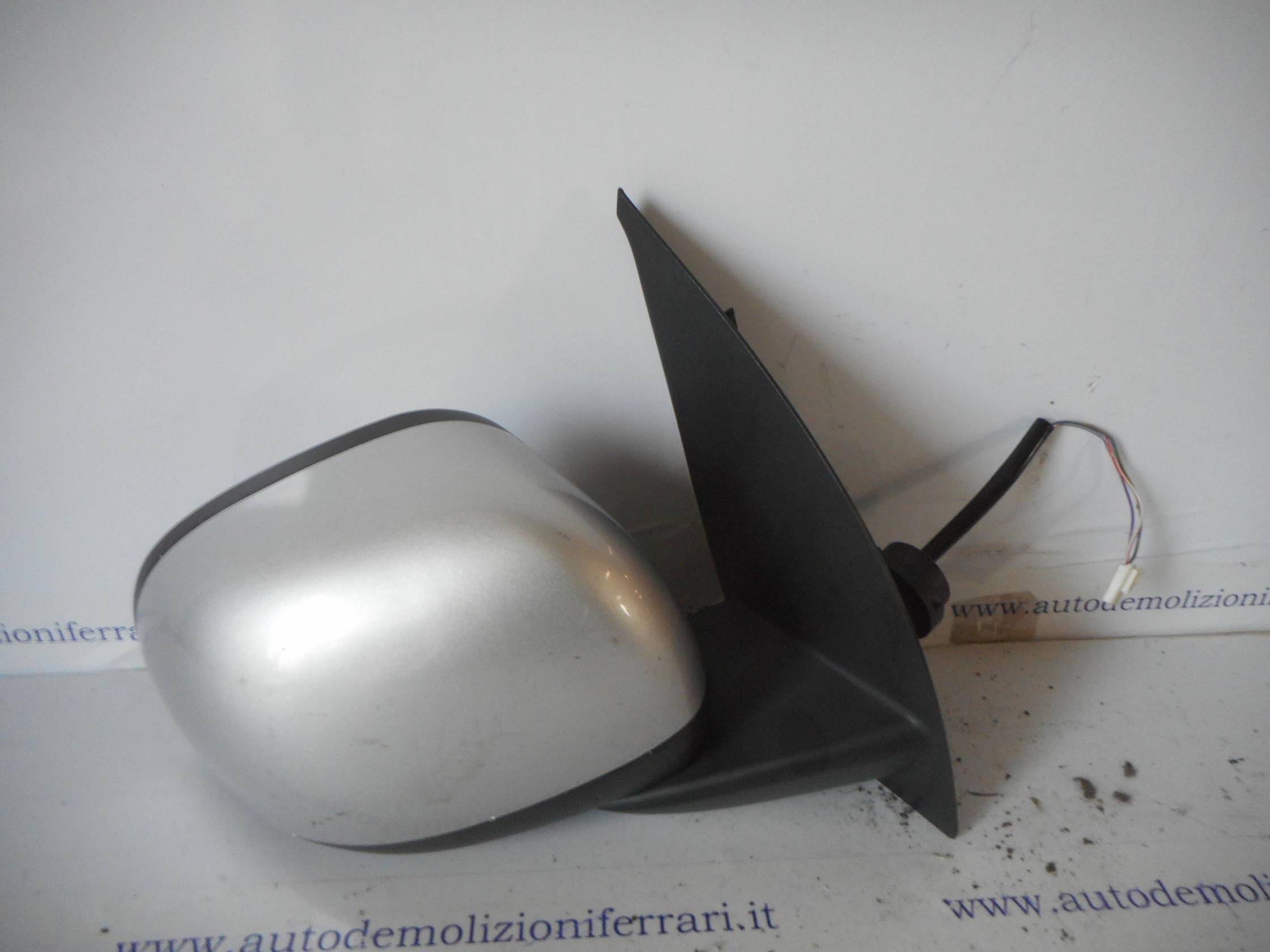 Retrovisore est. regolaz. elettr. dx.